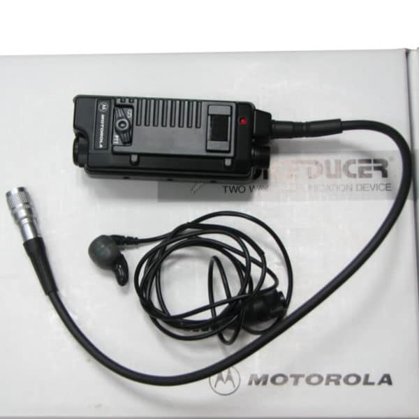 Motorola CP040 Voiceducer Ear Mic, VOX/PTT Interface Module